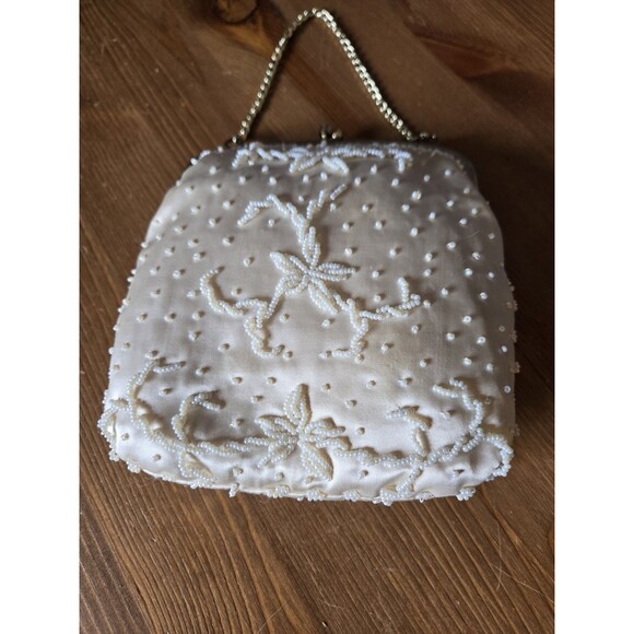 Vintage Walborg Beaded Evening Purse Cream with Gold Chain Clasp, Handmade HK - Picture 2 of 9